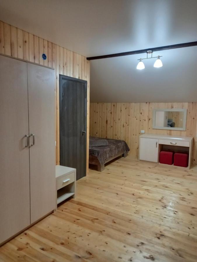 Гостевой Дом Фазенда Hotel Pitsunda Habitación foto