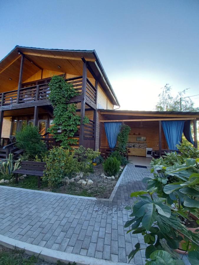 Гостевой Дом Фазенда Hotel Pitsunda Exterior foto